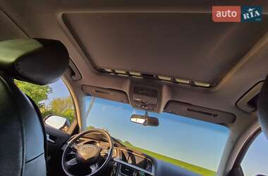 Седан Audi A4 2013 в 