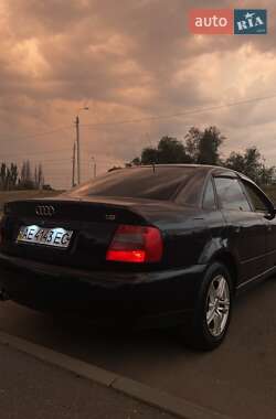 Седан Audi A4 1997 в 