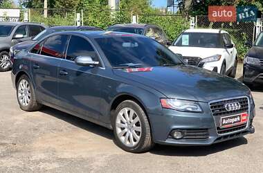 Седан Audi A4 2010 в 