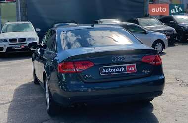 Седан Audi A4 2010 в 