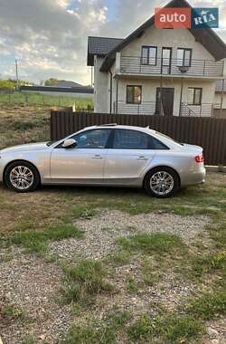 Седан Audi A4 2011 в 