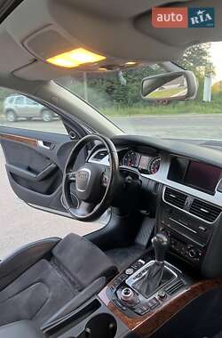 Седан Audi A4 2011 в 