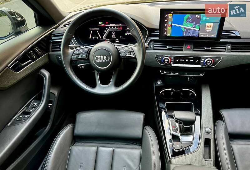 Седан Audi A4 2021 в Киеве