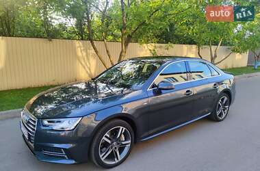 Седан Audi A4 2016 в 