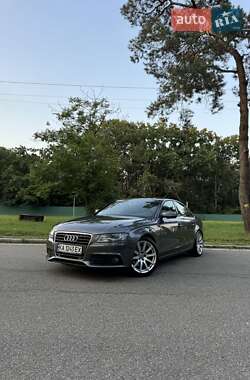 Седан Audi A4 2010 в 