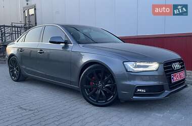 Седан Audi A4 2013 в 