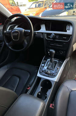 Седан Audi A4 2012 в 