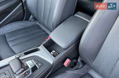 Седан Audi A4 2017 в 