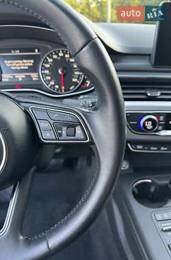 Седан Audi A4 2017 в 