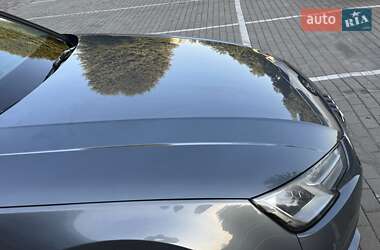 Седан Audi A4 2017 в 