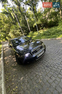 Универсал Audi A4 2003 в 