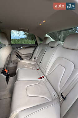 Седан Audi A4 2011 в 