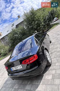 Седан Audi A4 2012 в 