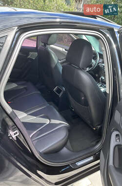 Седан Audi A4 2012 в 