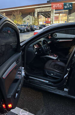 Седан Audi A4 2014 в 