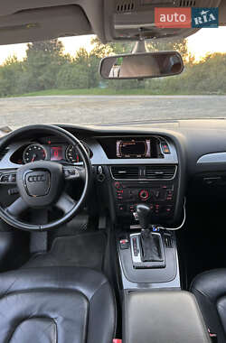 Седан Audi A4 2012 в 
