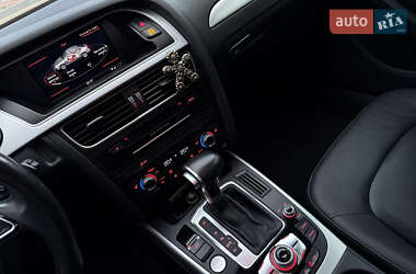 Седан Audi A4 2015 в 