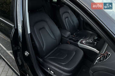 Седан Audi A4 2015 в 