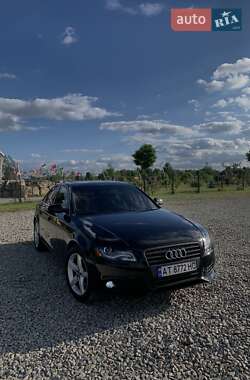 Седан Audi A4 2011 в Івано-Франківську