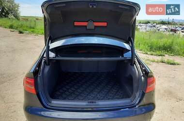 Седан Audi A4 2013 в Одесі
