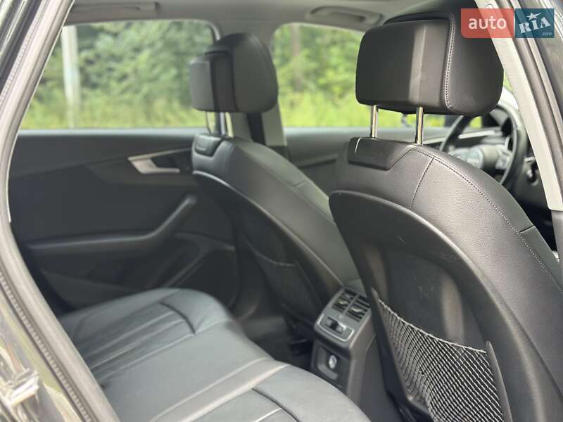 Седан Audi A4 2018 в Киеве