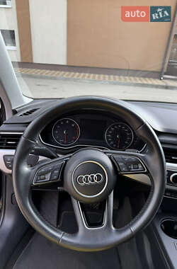 Седан Audi A4 2017 в 