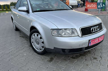 Седан Audi A4 2002 в 
