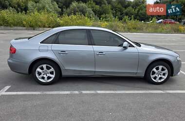 Седан Audi A4 2009 в 