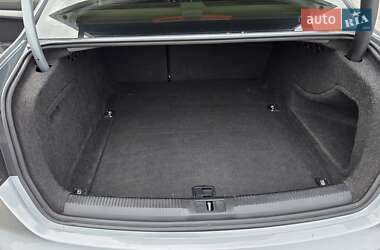 Седан Audi A4 2009 в 