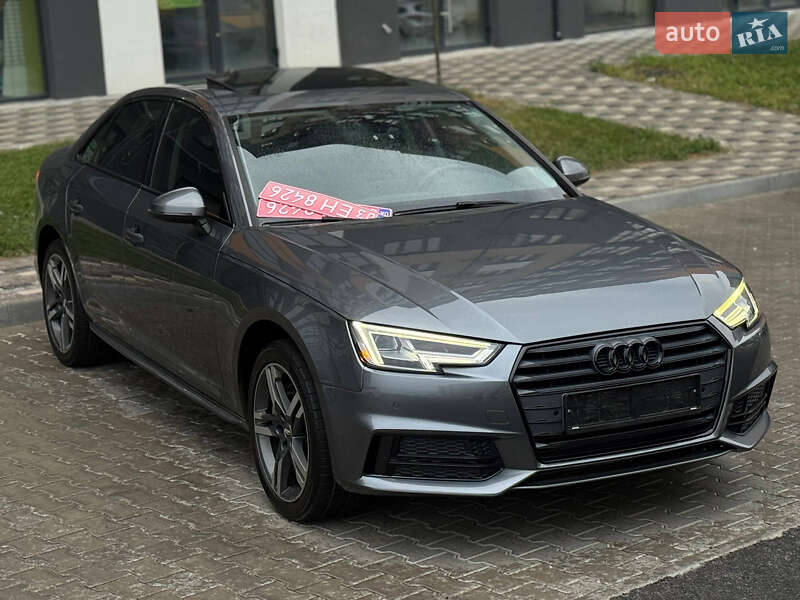 Седан Audi A4 2017 в Ровно