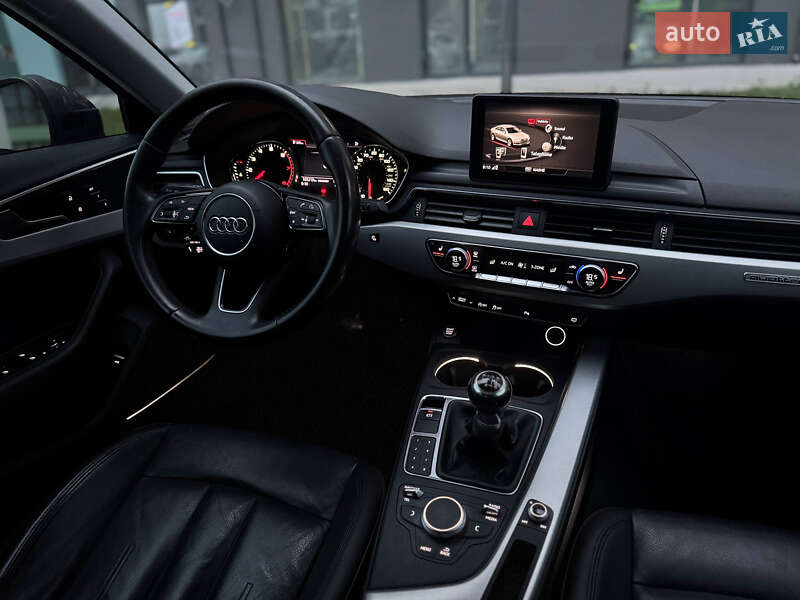 Седан Audi A4 2017 в Ровно