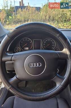 Универсал Audi A4 2003 в 
