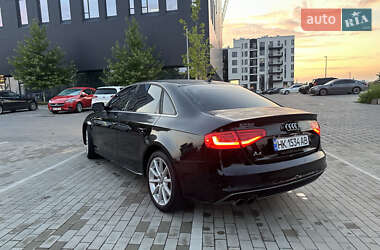 Седан Audi A4 2014 в 