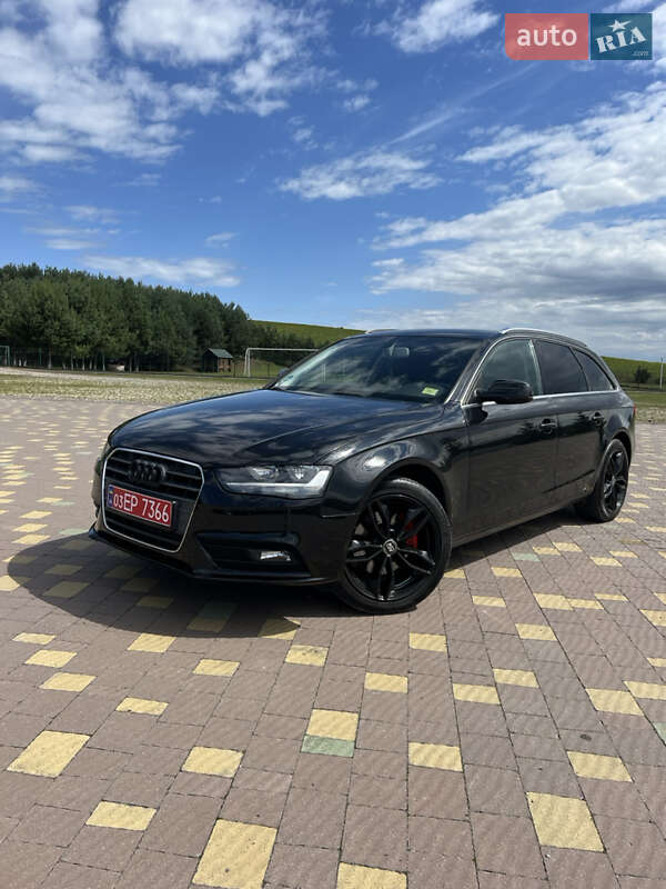 Универсал Audi A4 2012 в Львове
