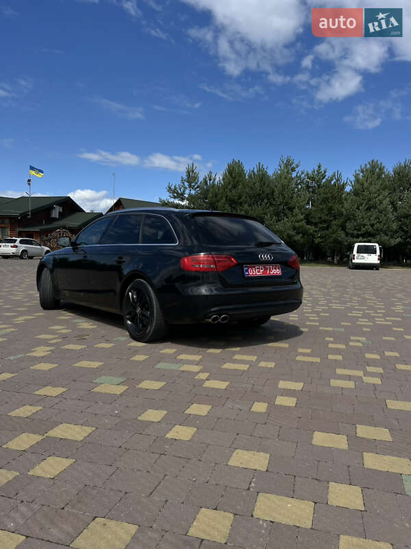 Универсал Audi A4 2012 в Львове