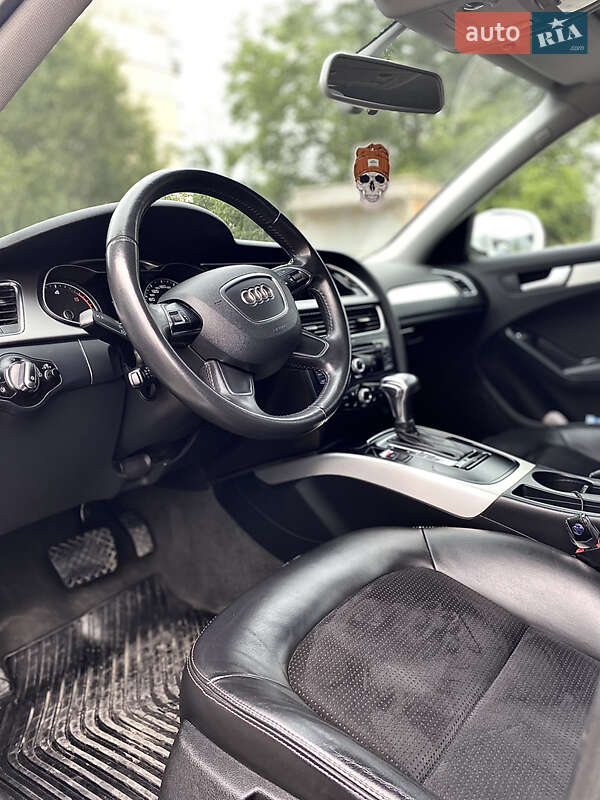 Седан Audi A4 2013 в Запоріжжі фото 5 Седан Audi A4 2013 в Запоріжжі