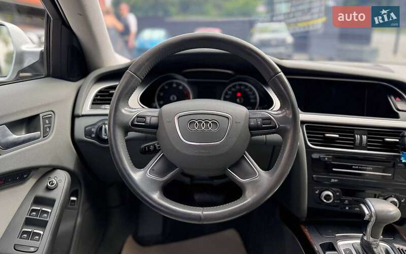 Седан Audi A4 2013 в Черновцах