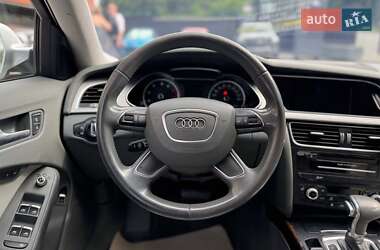 Седан Audi A4 2013 в 