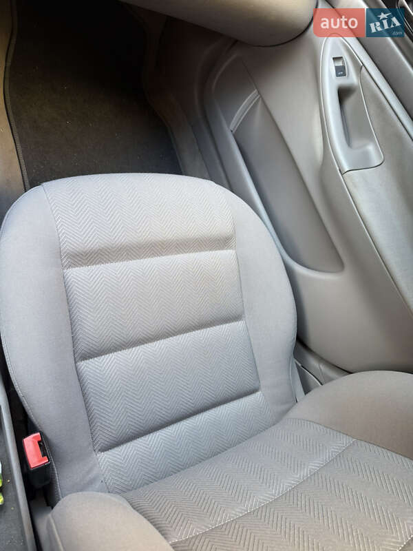 Седан Audi A4 1997 в Харкові