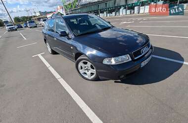 Универсал Audi A4 1999 в 