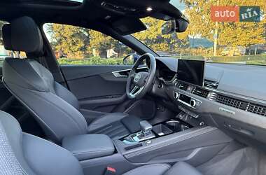 Седан Audi A4 2024 в 