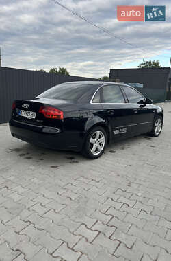 Седан Audi A4 2005 в 