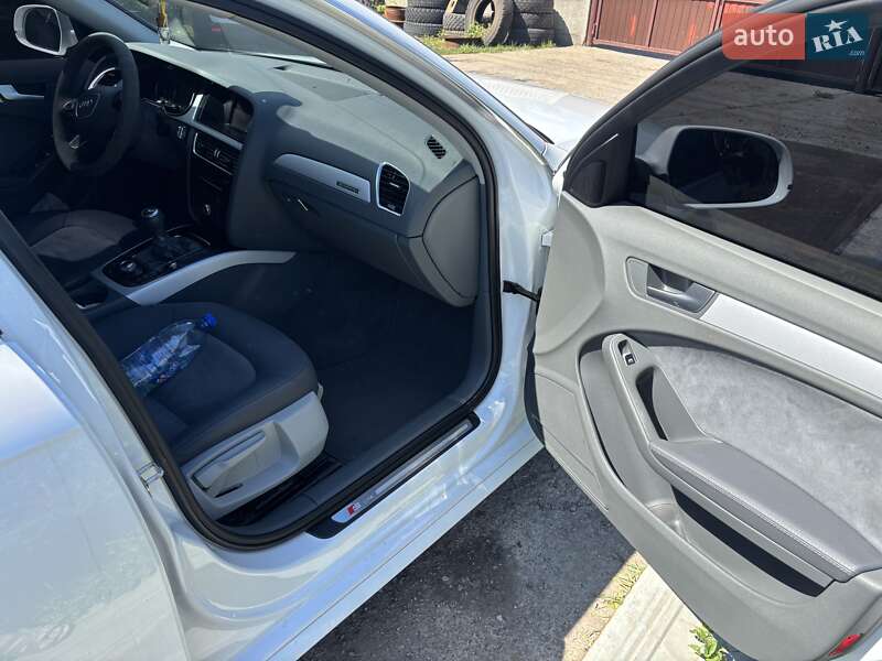 Универсал Audi A4 2015 в Новомосковске