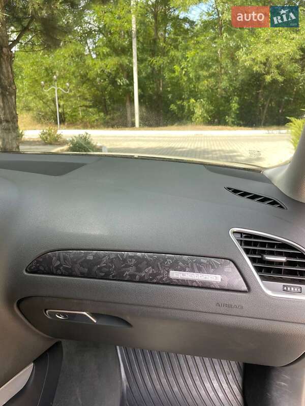 Седан Audi A4 2011 в Окнах фото 14 Седан Audi A4 2011 в Окнах