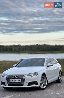 Универсал Audi A4 2017 в 