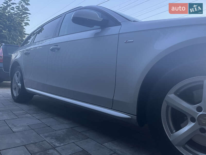 Универсал Audi A4 2011 в Киеве