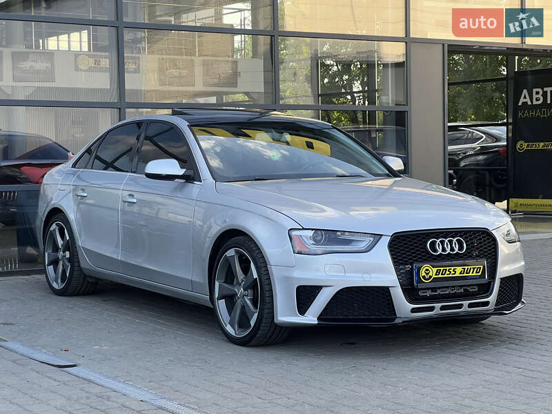 Седан Audi A4 2013 в Ивано-Франковске