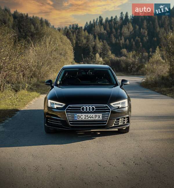 Седан Audi A4 2016 в 