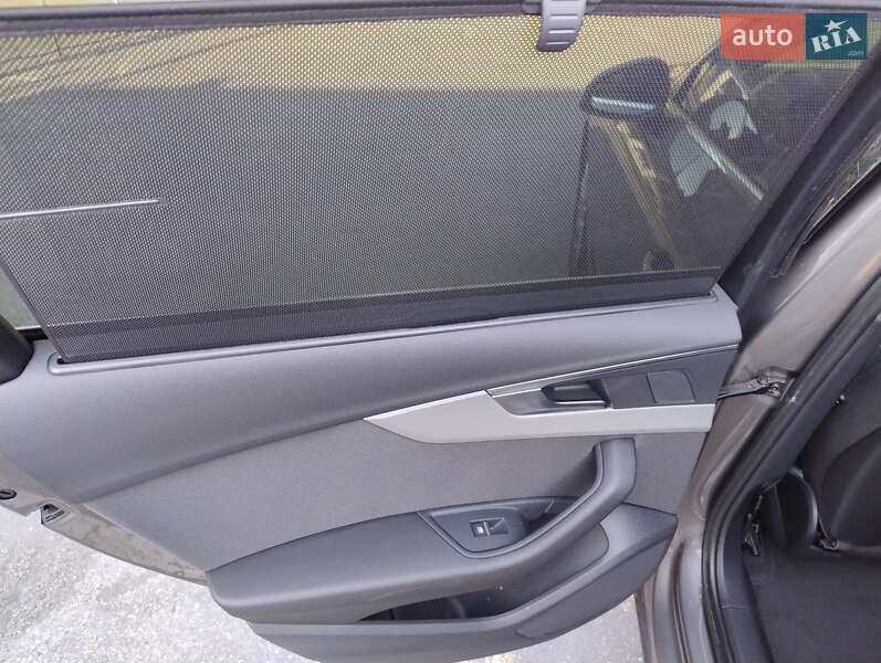 Универсал Audi A4 2022 в Киеве фото 13 Универсал Audi A4 2022 в Киеве
