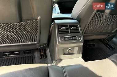 Седан Audi A4 2018 в 